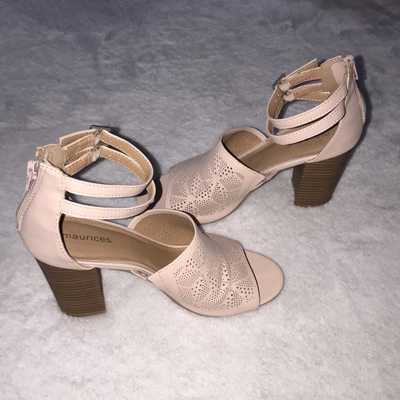 Maurices Nude Pink Strappy Heeled Open-Toed Sandal Heels 🌸 - Picture 2 of 5
